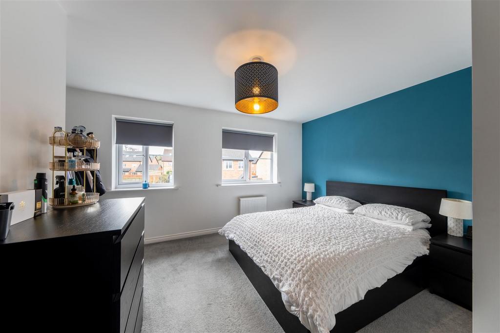 2 St James Court-015.jpg