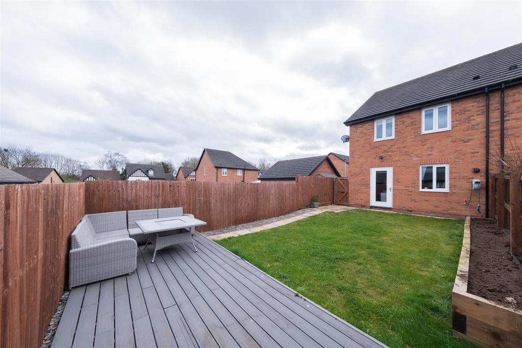 2 St James Court-027.jpg