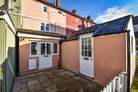 3 bedroom terraced house for sale, London Road, Chippenham SN15