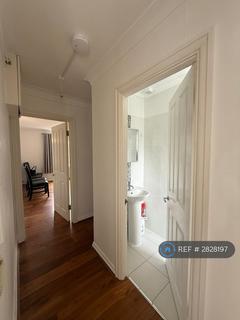 1 bedroom flat to rent, Dunraven Drive, Enfield, EN2