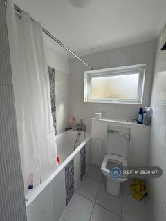 1 bedroom flat to rent, Dunraven Drive, Enfield, EN2