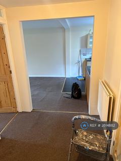 undefined, Treynham Close, Wolverhampton, WV1