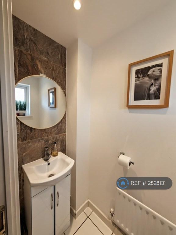 Ground Floor Wc