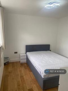 1 bedroom in a house share to rent, Cecil Avenue, Barking, IG11
