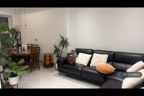 1 bedroom in a house share to rent, Cecil Avenue, Barking, IG11
