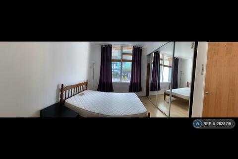 2 bedroom flat to rent, Drayton Park, London, N5