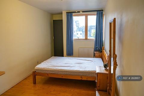 2 bedroom flat to rent, Henley Prior, London, N1
