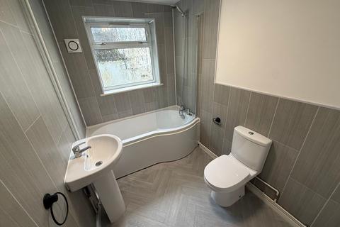undefined, Oxford Street, Maerdy, CF43