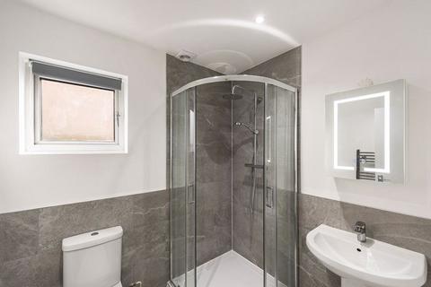 4 bedroom detached house for sale, 4 Bedroom Detached House with Garage and Garden, Stacey Road, Tonbridge