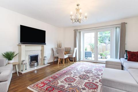 3 bedroom end of terrace house for sale, Langlands Road, Bedford MK41