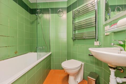 1 bedroom flat for sale, Hathersage Road, Manchester, Greater Manchester, M13