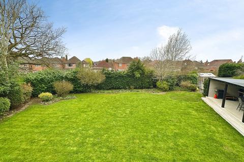 undefined, Hall Close, Leicester LE2