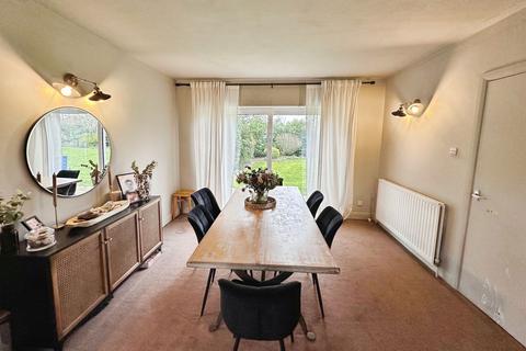 undefined, Hall Close, Leicester LE2
