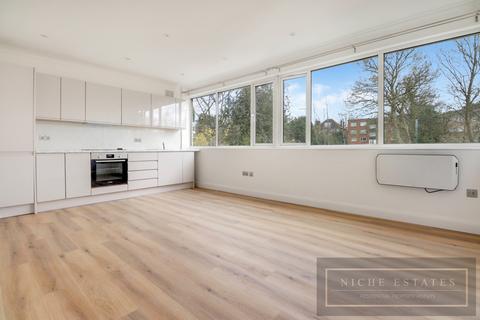 1 bedroom apartment to rent, Haughmond, Woodside Grange Road, London, N12