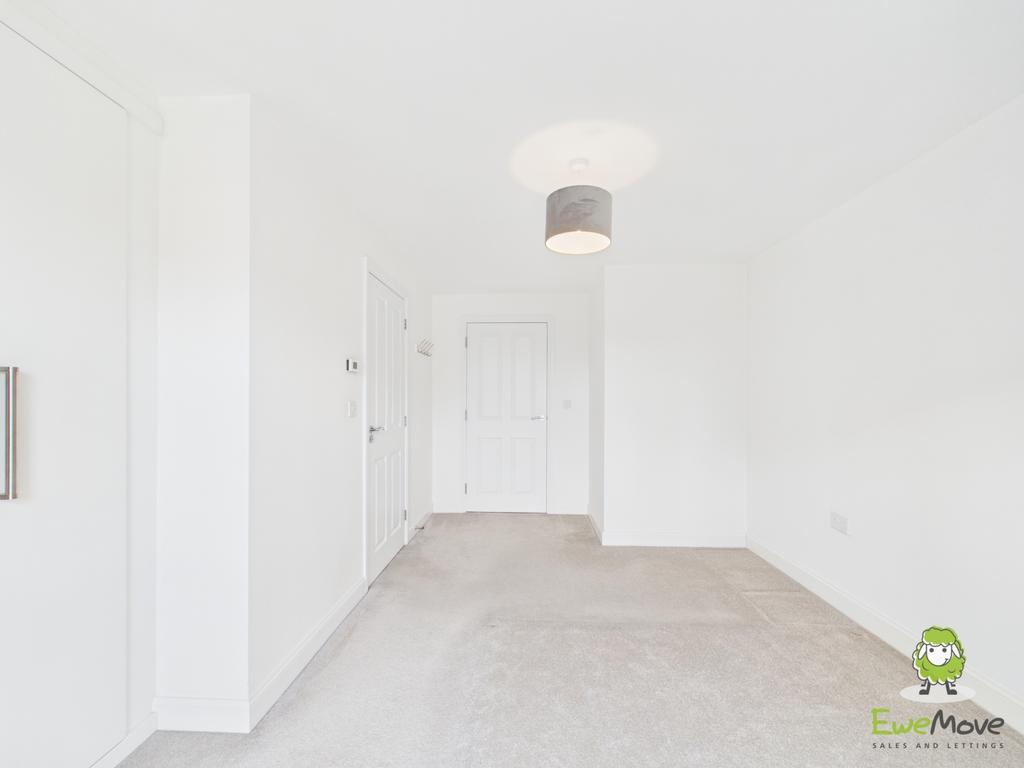 Ewe Move Basingstoke Locksbridge House Bedroom