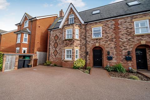 undefined, Hadlow Road, Tonbridge TN9