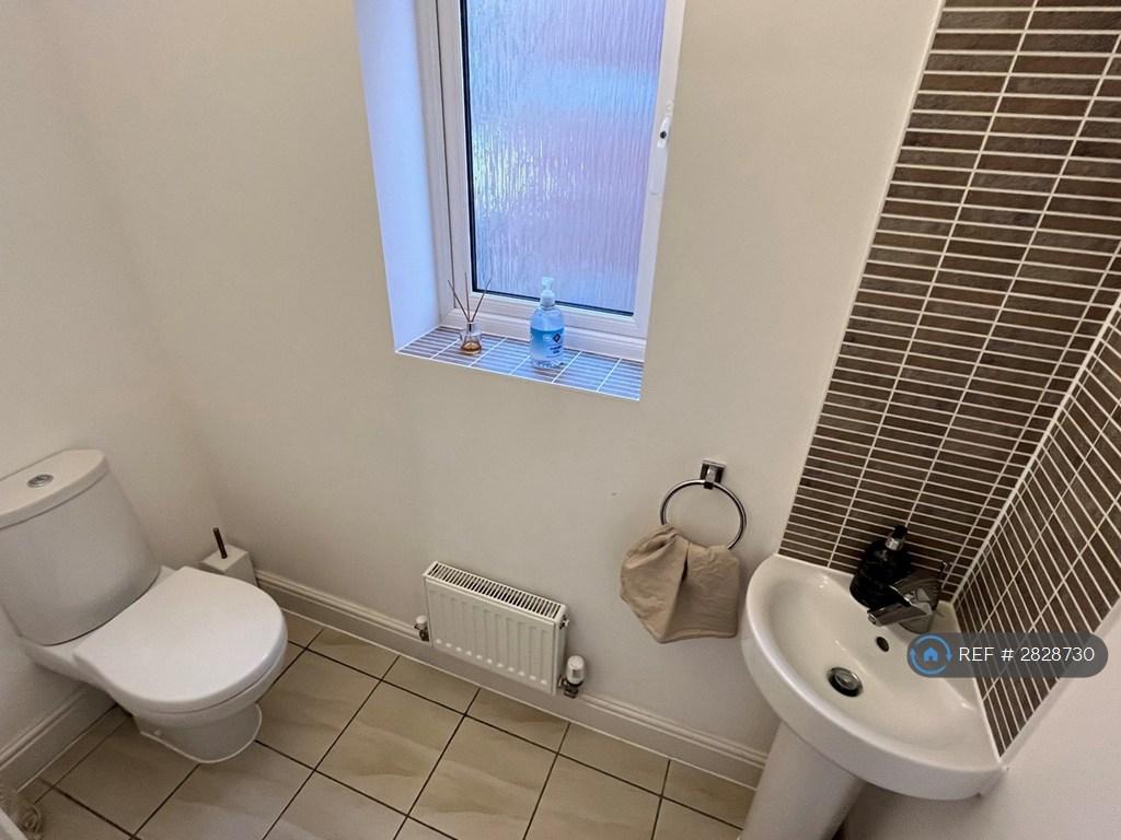 Guest Toilet