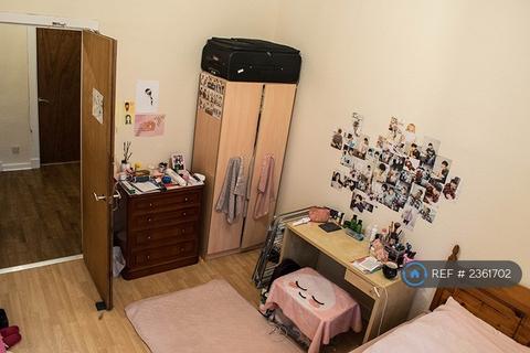undefined, Argyle Street, Glasgow, G3