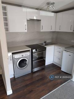 1 bedroom flat to rent, Gavins Court, Knaresborough, HG5