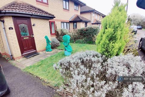 3 bedroom semi-detached house to rent, Burano Grove, Milton Keynes, MK7