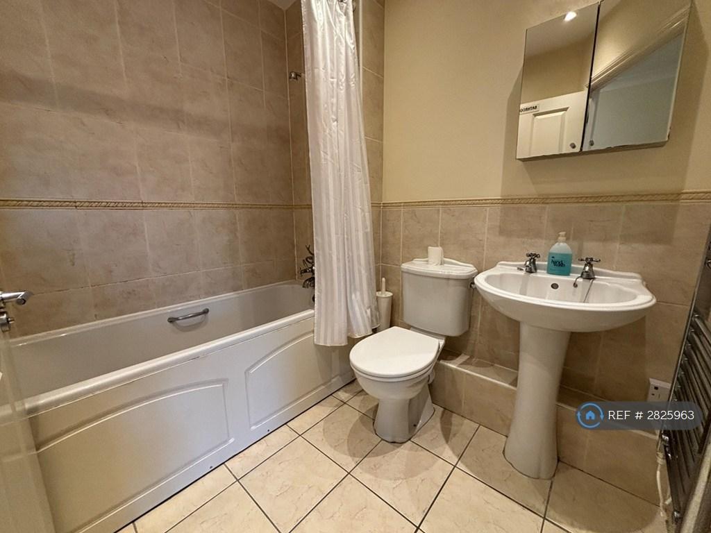 Main Bathroom