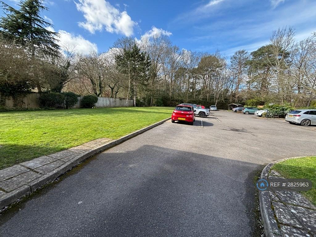 Parking And Communal Garden
