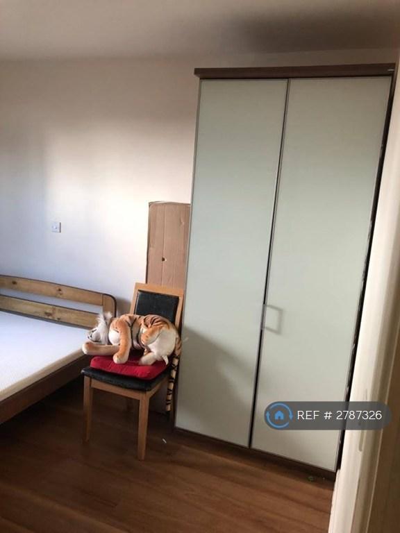 Bedroom-2