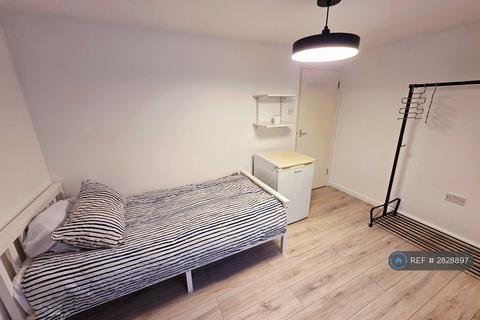 undefined, Swingate Lane, London, SE18