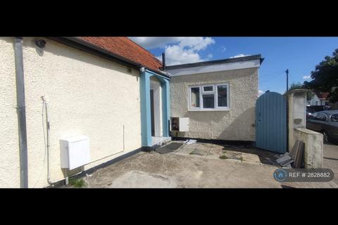 undefined, Dawley Avenue, Uxbridge, UB8