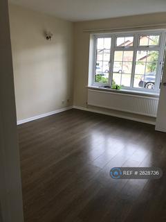3 bedroom terraced house to rent, Henley Drive, Camberley, GU16