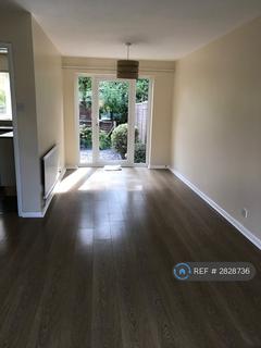 3 bedroom terraced house to rent, Henley Drive, Camberley, GU16
