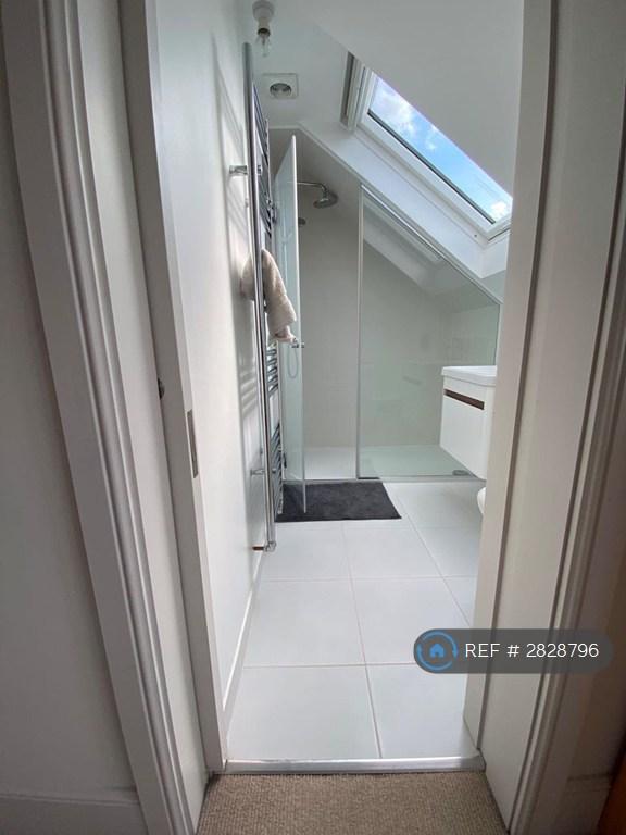 2nd Floor Double Ensuite