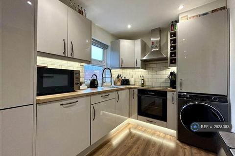 undefined, Middlemoor Road, Frimley, GU16