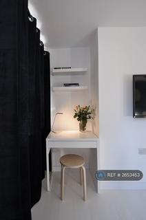 undefined, Oleary Square, London, E1
