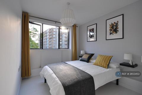 undefined, Oleary Square, London, E1