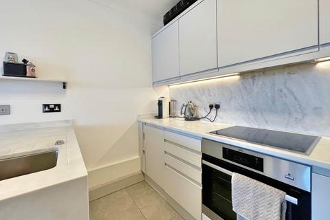 1 bedroom flat to rent, Wapping Wall, London E1W