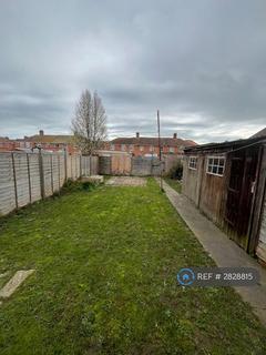 3 bedroom terraced house to rent, Chilton Close, Bridgwater, TA6