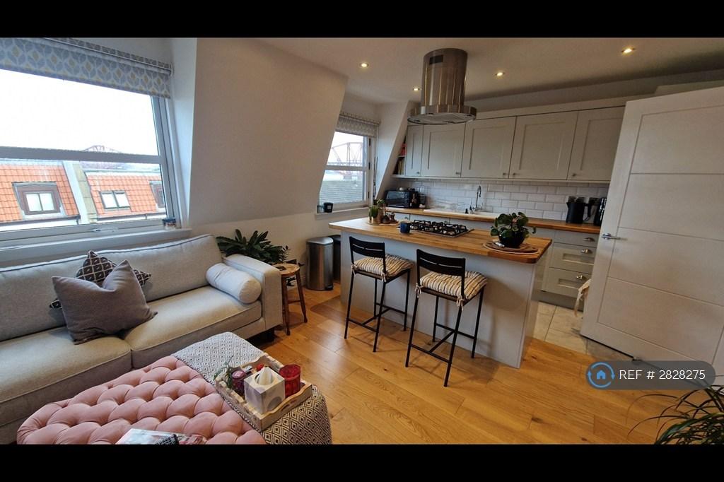 Kitchen/Living Room