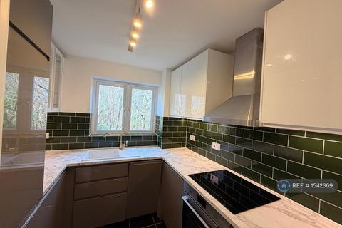 undefined, John Williams Close, London, SE14