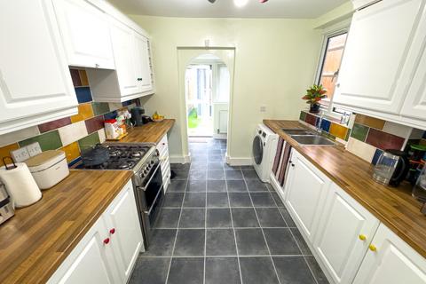 2 bedroom terraced house for sale, Flaxton Road, Plumstead, London, SE18 2EW