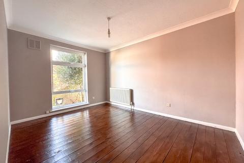 undefined, Chelsworth Drive, Plumstead, London, SE18 2RA