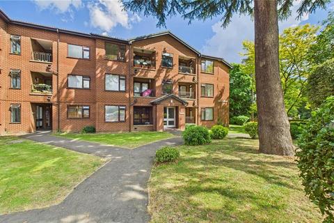 undefined, Village Road, Enfield EN1