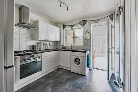 undefined, Vancouver Drive, Crawley