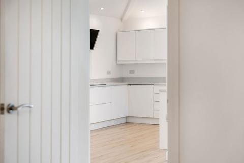 3 bedroom end of terrace house for sale, Howden Close, Stockport SK5