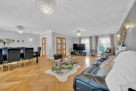 5 bedroom detached house for sale, Dickens Drive, Chislehurst BR7