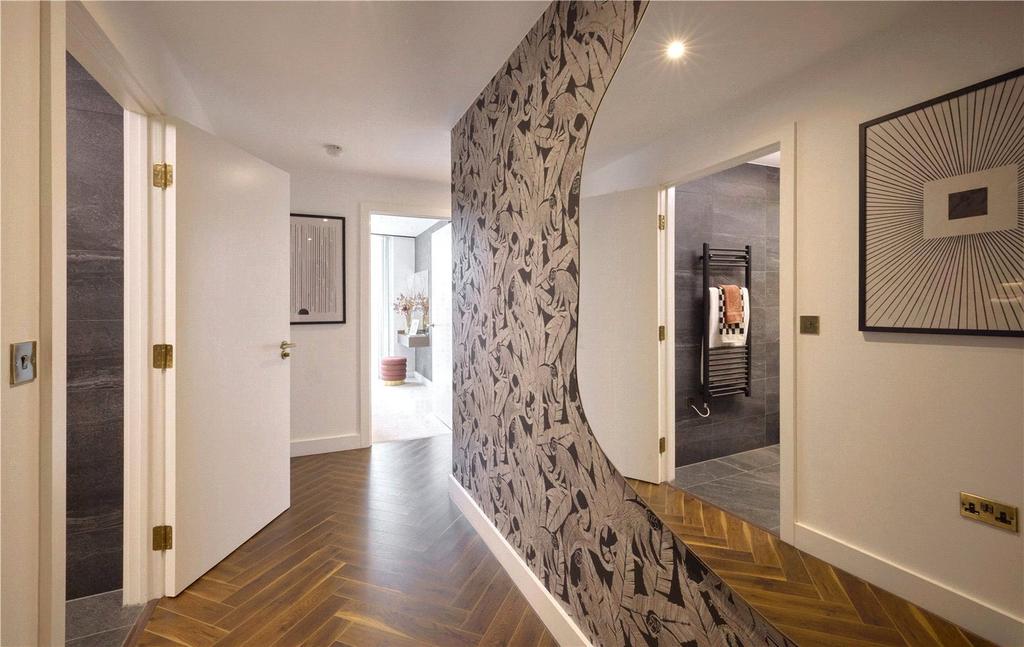 Show Apartment