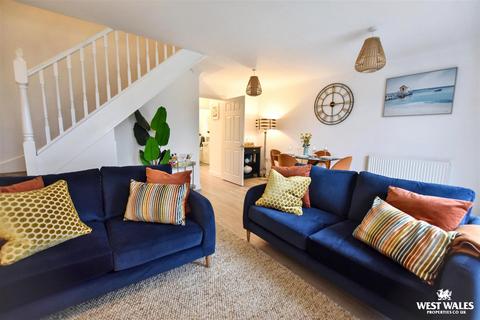 undefined, Goughs Court, Milford Haven