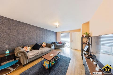 3 bedroom terraced house for sale, Somerset Walk, Milton Keynes, MK10