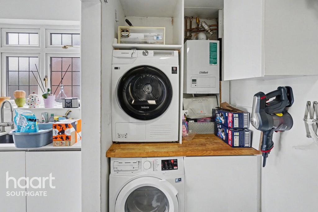 Utility room, utility