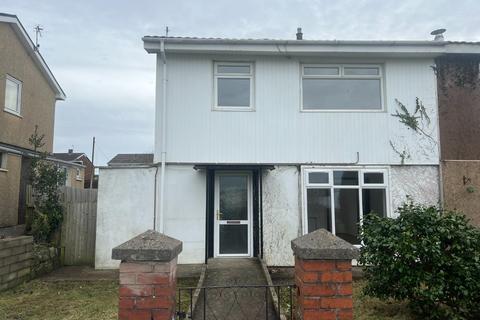 3 bedroom house to rent, St. Illtyds Road, Bridgend